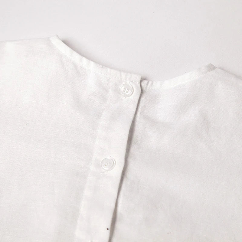 Sweet little Linen/cotton retro dress with soft puff sleeves